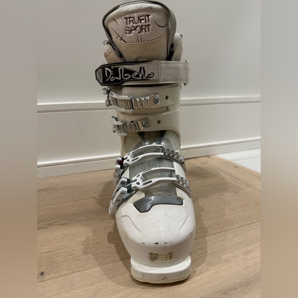 Ski boot - Picture 1 of 7